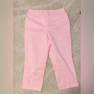 Croft & Barrow pink capri classic fit with stretch, size 6, never worn, no tags